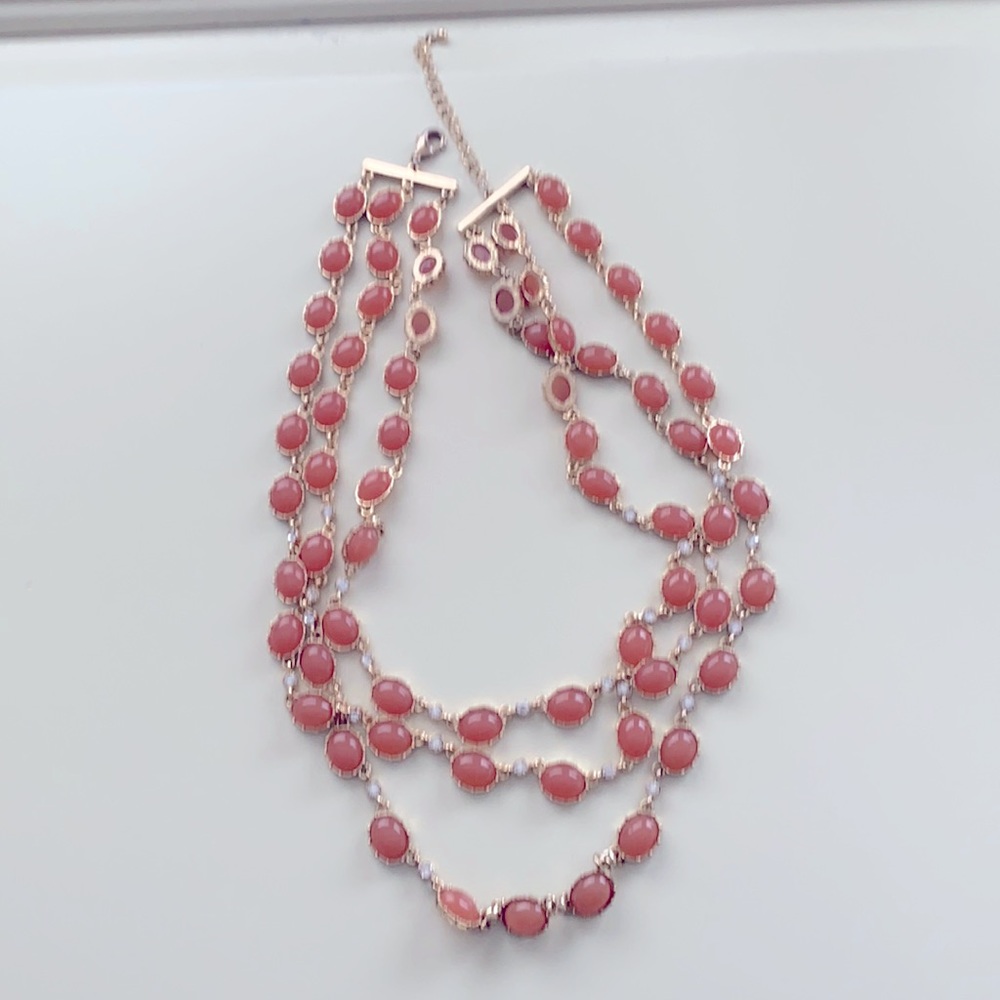 Cute three chain necklace!